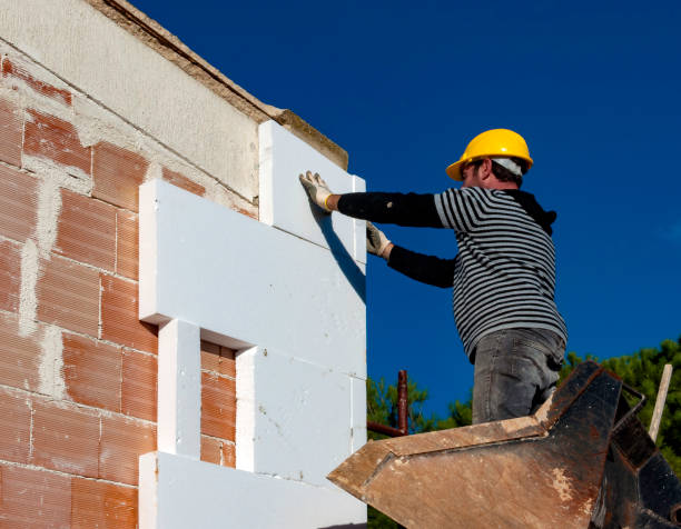 Best Attic Insulation Installation  in Manhasset Hills, NY